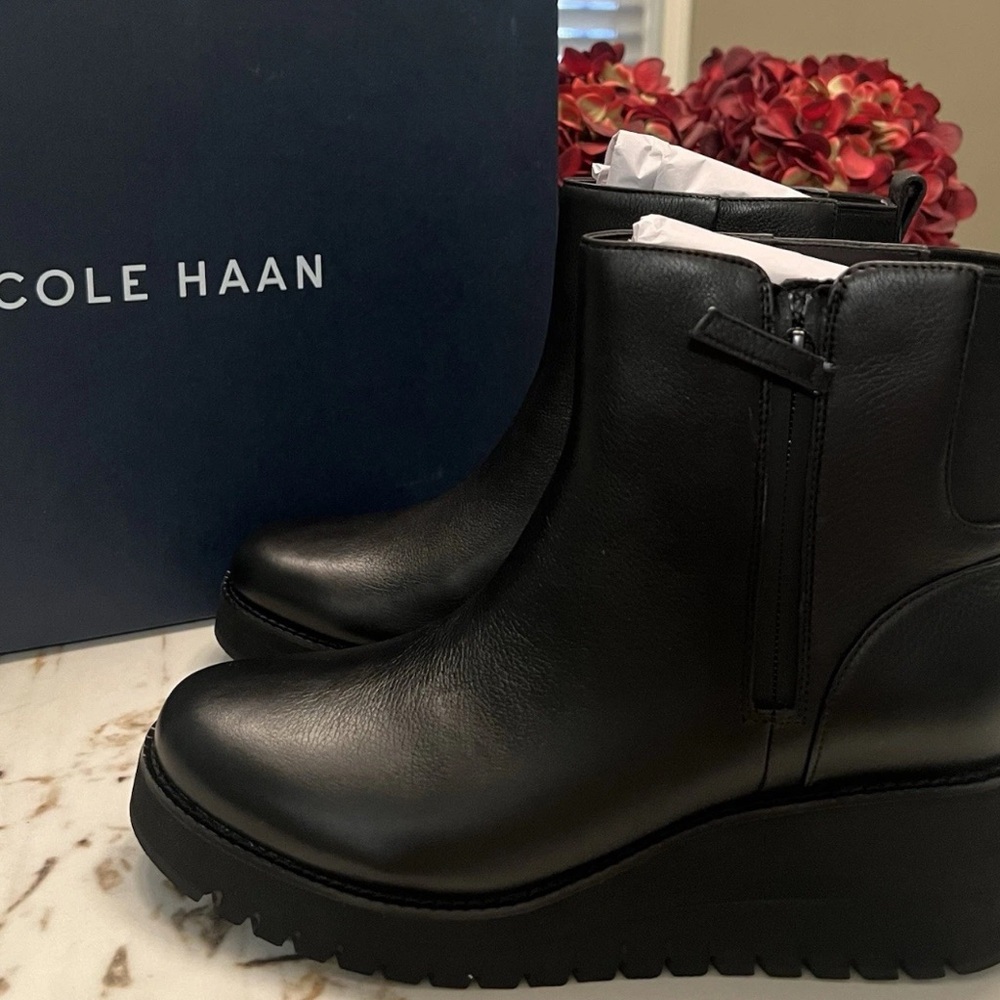 NIB Cole Haan Women's Zerogrand City Wedge side zip booties size US 9| EU39.5 - Picture 7 of 8